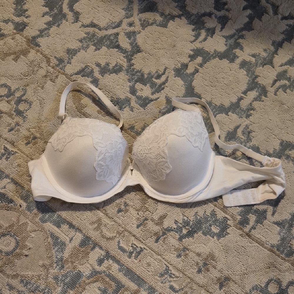 Elegant White Lace Bra